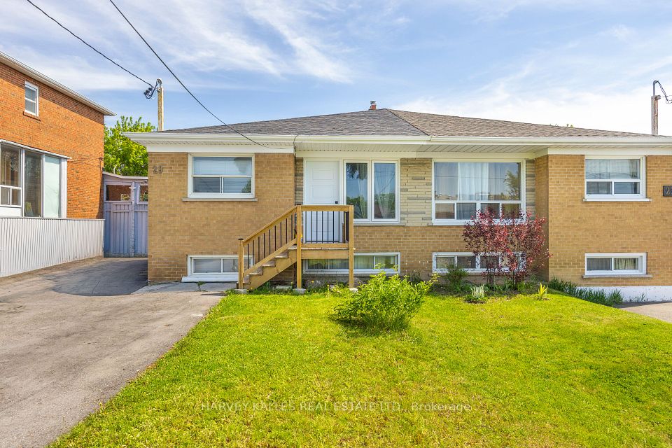 29 Giltspur Drive, Toronto, ON M3L 1M4 at 29 Giltspur Drive, Toronto, ON M3L 1M4, Toronto W05, ON, M3L 1M4