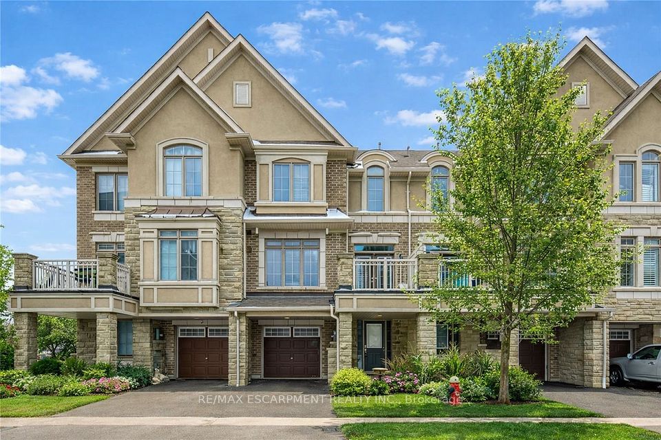 Att/Row/Townhouse at 2435 Greenwich Drive 74, Oakville, ON L6M 0S4, Oakville