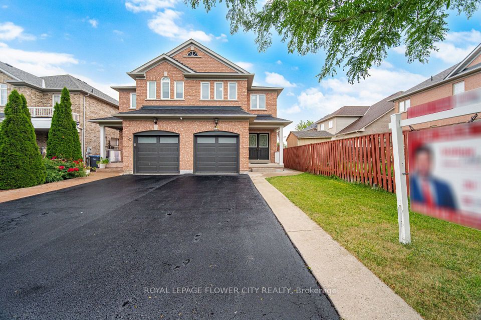 Semi-Detached at 25 Skylar Circle, Brampton, ON L6P 0Z4, Brampton