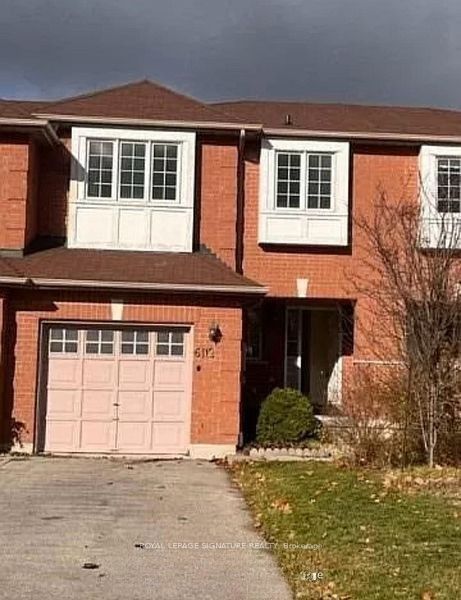 Att/Row/Townhouse at 6112 Windfleet Crescent, Mississauga, ON L5V 2Z6, Mississauga