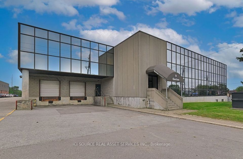 9 Densley Avenue 1, Toronto, ON M6M 2P5