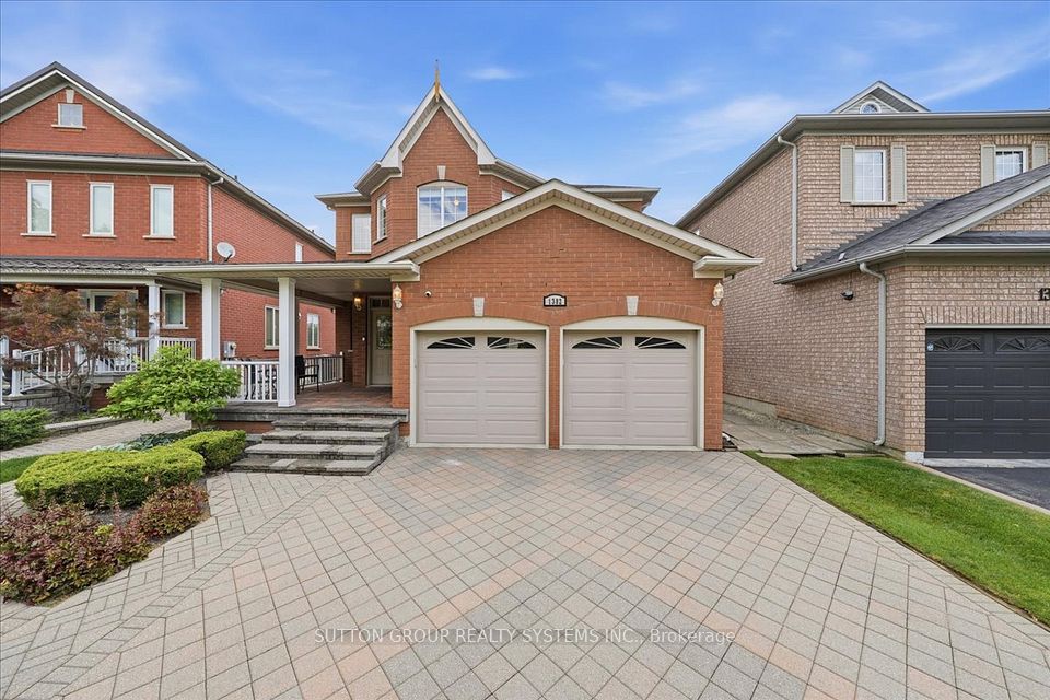 1382 Avon Drive, Mississauga, ON L5N 7Z3 at 1382 Avon Drive, Mississauga, ON L5N 7Z3, Mississauga, ON, L5N 7Z3
