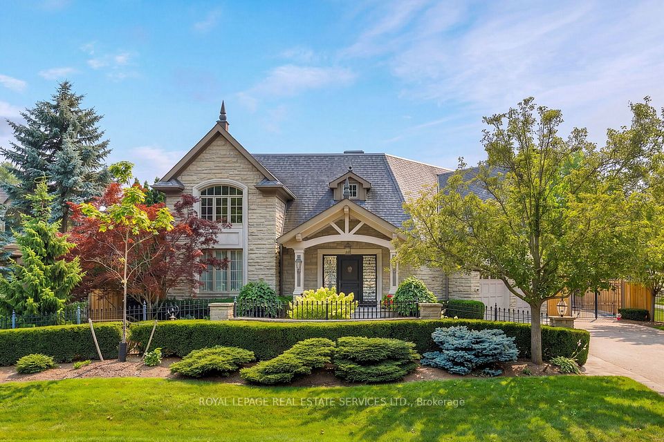 70 Shorewood Place, Oakville, ON L6K 3Y4 at 70 Shorewood Place, Oakville, ON L6K 3Y4, Oakville, ON, L6K 3Y4