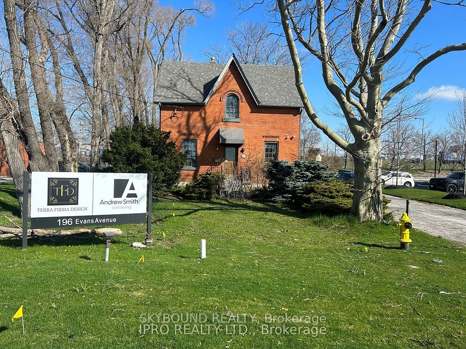 196 Evans Avenue, Toronto, ON M8Z 1J5