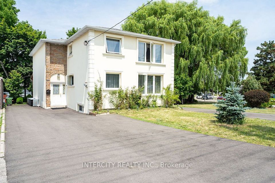 100 Dixon Road, Toronto, ON M9P 2L6 at 100 Dixon Road, Toronto, ON M9P 2L6, Toronto W09, ON, M9P 2L6