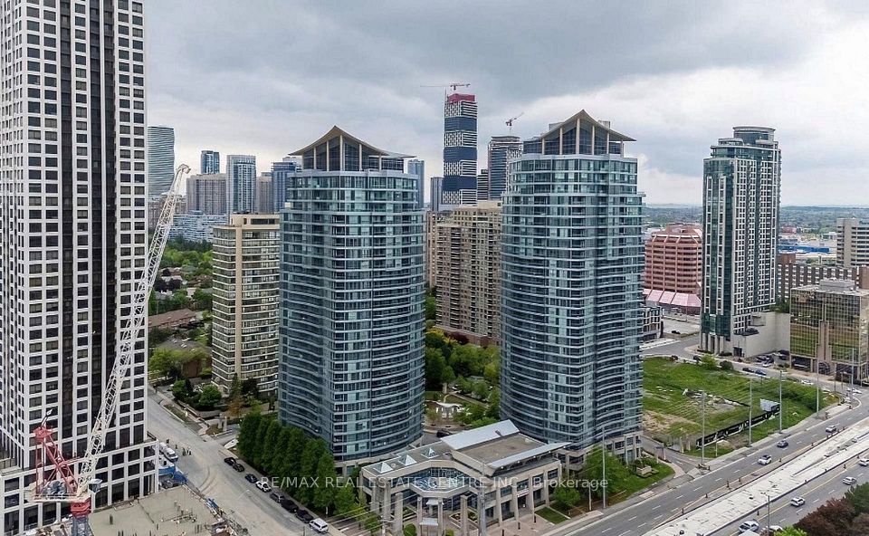 33 Elm Drive E 1010, Mississauga, ON L5B 4M2 at 33 Elm Drive E 1010, Mississauga, ON L5B 4M2, Mississauga, ON, L5B 4M2