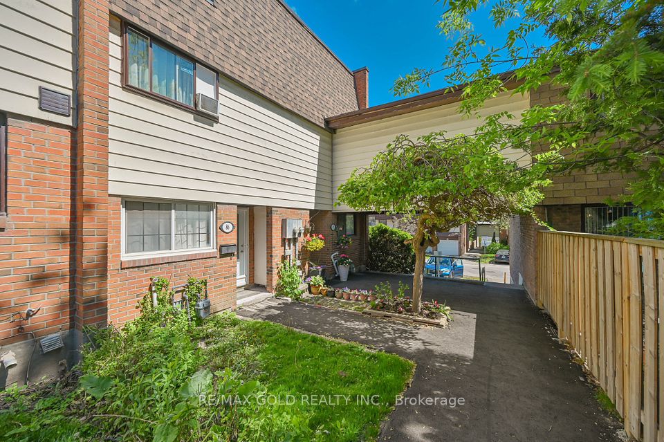 180 Mississauga Valley Boulevard 87, Mississauga, ON L5A 3M2 at 180 Mississauga Valley Boulevard 87, Mississauga, ON L5A 3M2, Mississauga, ON, L5A 3M2