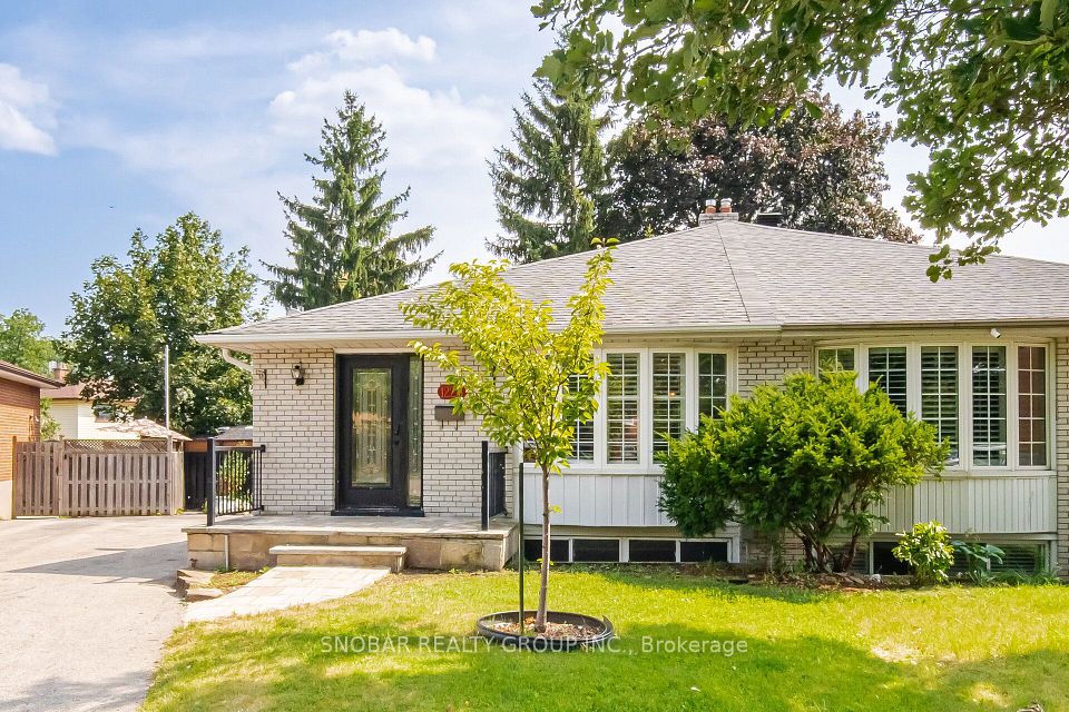1228 Shamir Crescent, Mississauga, ON L5C 1L1 at 1228 Shamir Crescent, Mississauga, ON L5C 1L1, Mississauga, ON, L5C 1L1