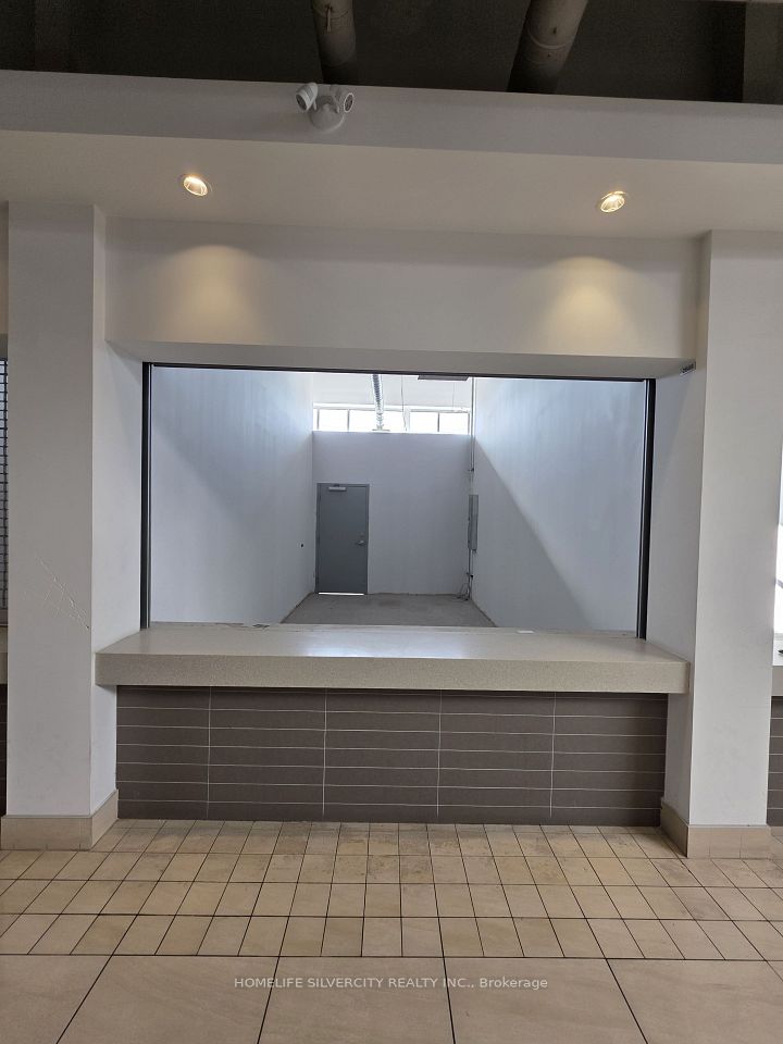 7215 Goreway Drive 2B08, Mississauga, ON L4T 2T9