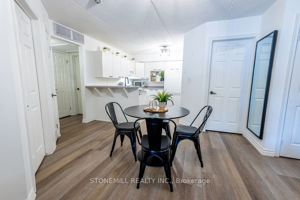Condo Apartment at 2030 Cleaver Avenue #118, Burlington, ON L7M 4C3, Burlington