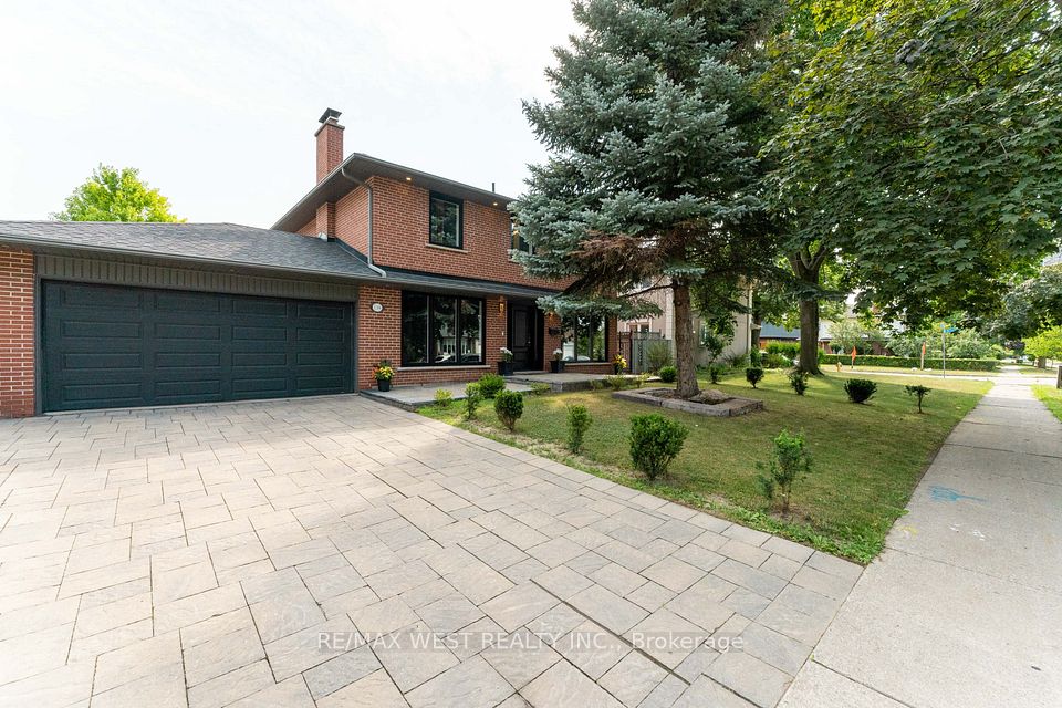139 Redgrave Drive, Toronto, ON M9R 3V6 at 139 Redgrave Drive, Toronto, ON M9R 3V6, Toronto W09, ON, M9R 3V6