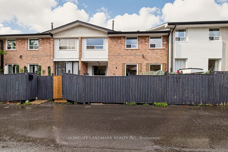61 Ardglen Drive 6, Brampton, ON L6W 1V1 at 61 Ardglen Drive 6, Brampton, ON L6W 1V1, Brampton, ON, L6W 1V1