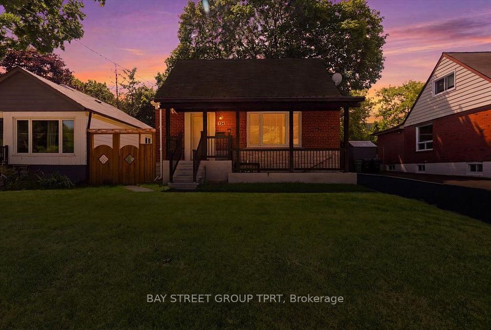 134 Clearbrooke Circle, Toronto, ON M9W 2G1 at 134 Clearbrooke Circle, Toronto, ON M9W 2G1, Toronto W10, ON, M9W 2G1