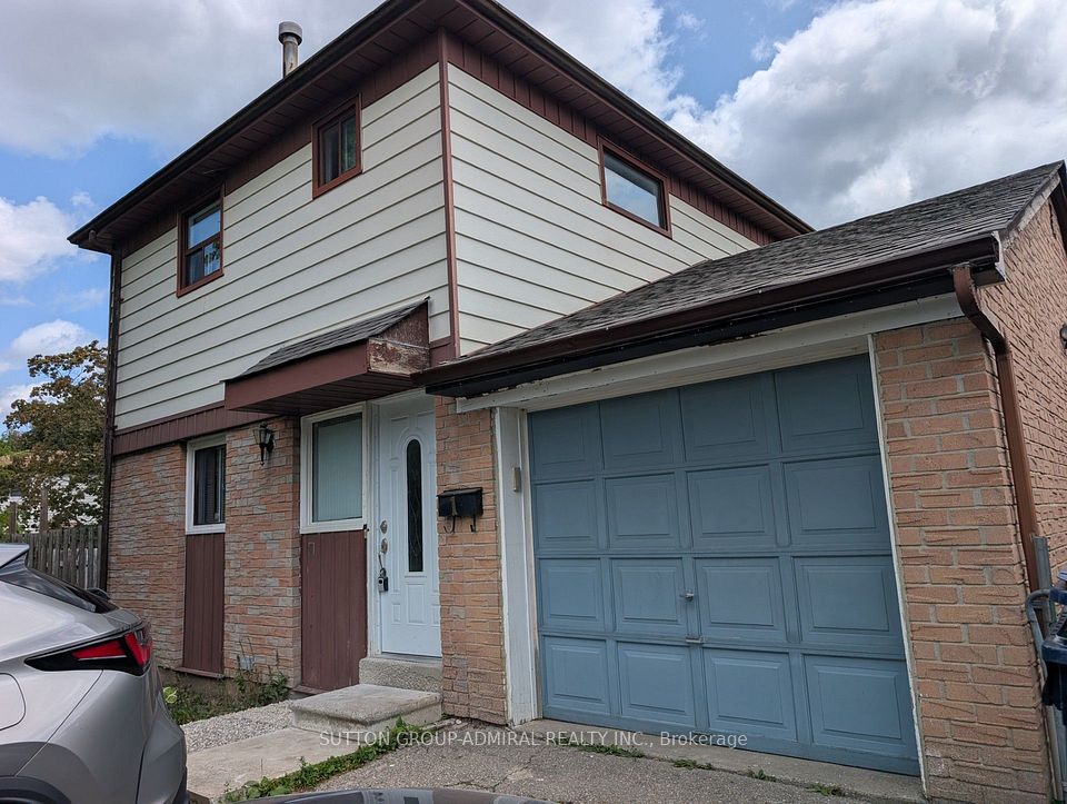 1 Damascus Drive, Toronto, ON M9V 4E9 at 1 Damascus Drive, Toronto, ON M9V 4E9, Toronto W10, ON, M9V 4E9