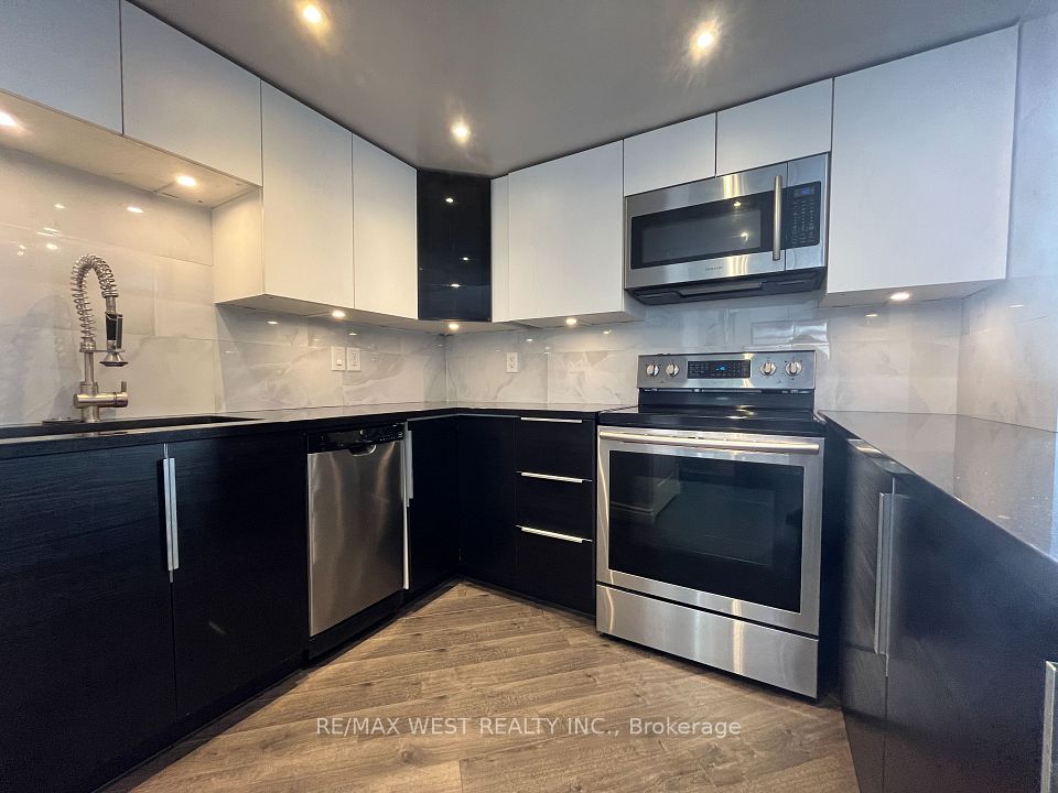300 Webb Drive 1007, Mississauga, ON L5B 3W3 at 300 Webb Drive 1007, Mississauga, ON L5B 3W3, Mississauga, ON, L5B 3W3