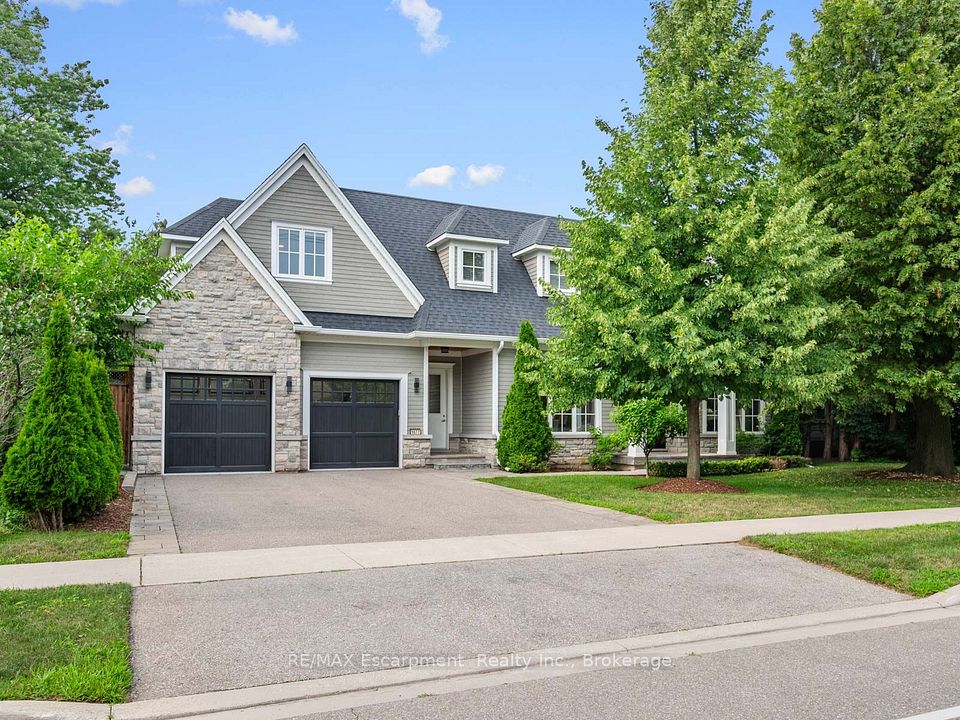 1077 Bridge Road, Oakville, ON L6L 2B6 at 1077 Bridge Road, Oakville, ON L6L 2B6, Oakville, ON, L6L 2B6