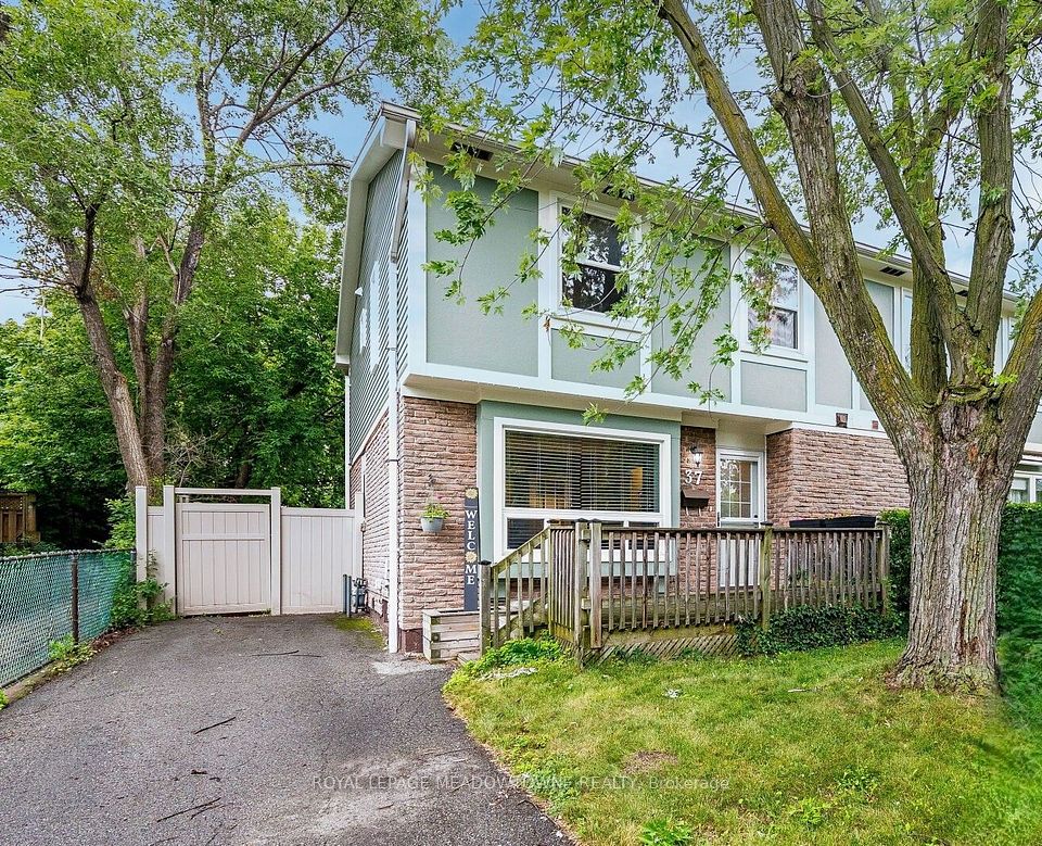 37 Salisbury Circle, Brampton, ON L6V 2Z4 at 37 Salisbury Circle, Brampton, ON L6V 2Z4, Brampton, ON, L6V 2Z4