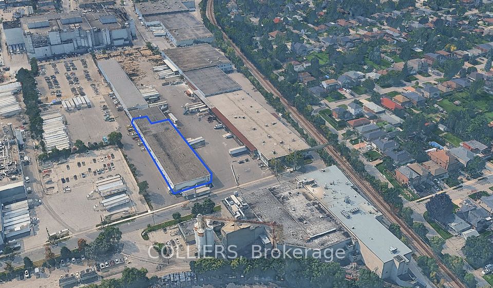 59-61 Huxley Road, Toronto, ON M9M 3B4