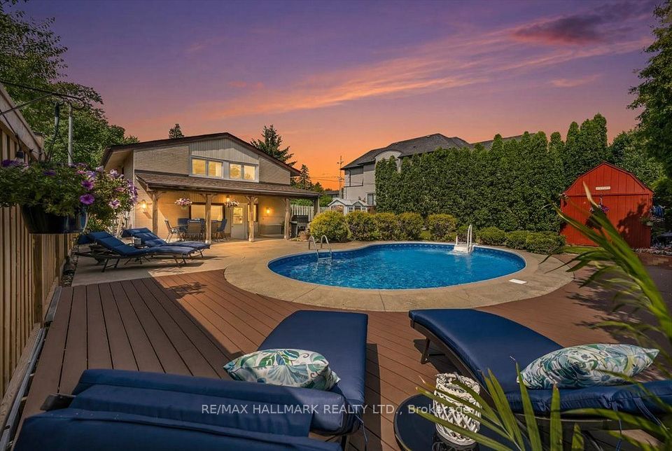 433 Seabourne Drive, Oakville, ON L6L 4E9 at 433 Seabourne Drive, Oakville, ON L6L 4E9, Oakville, ON, L6L 4E9
