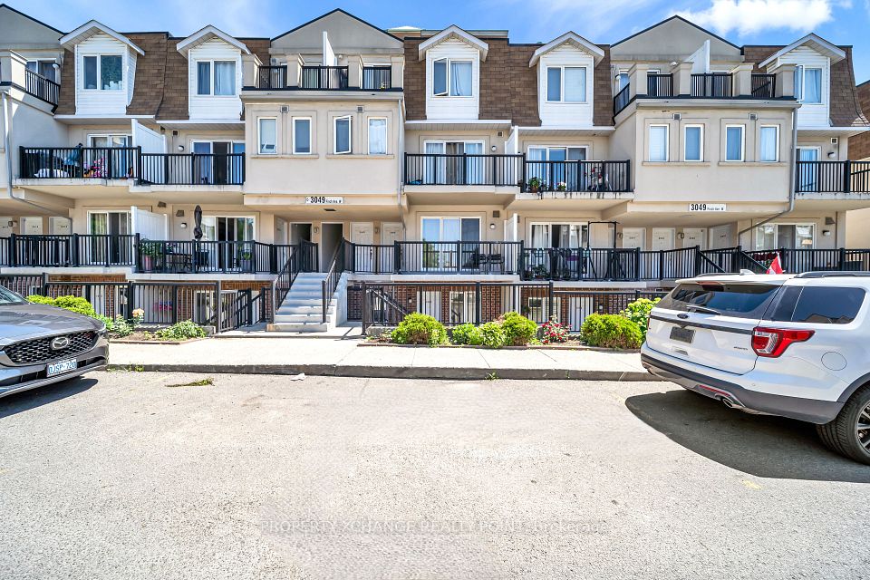 3049 Finch Avenue W 1003, Toronto, ON M9M 0A5 at 3049 Finch Avenue W 1003, Toronto, ON M9M 0A5, Toronto W05, ON, M9M 0A5