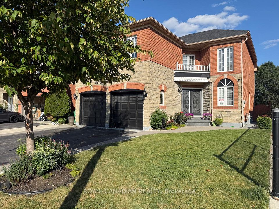 42 Cobblestone Court, Brampton, ON L6R 2S2 at 42 Cobblestone Court, Brampton, ON L6R 2S2, Brampton, ON, L6R 2S2