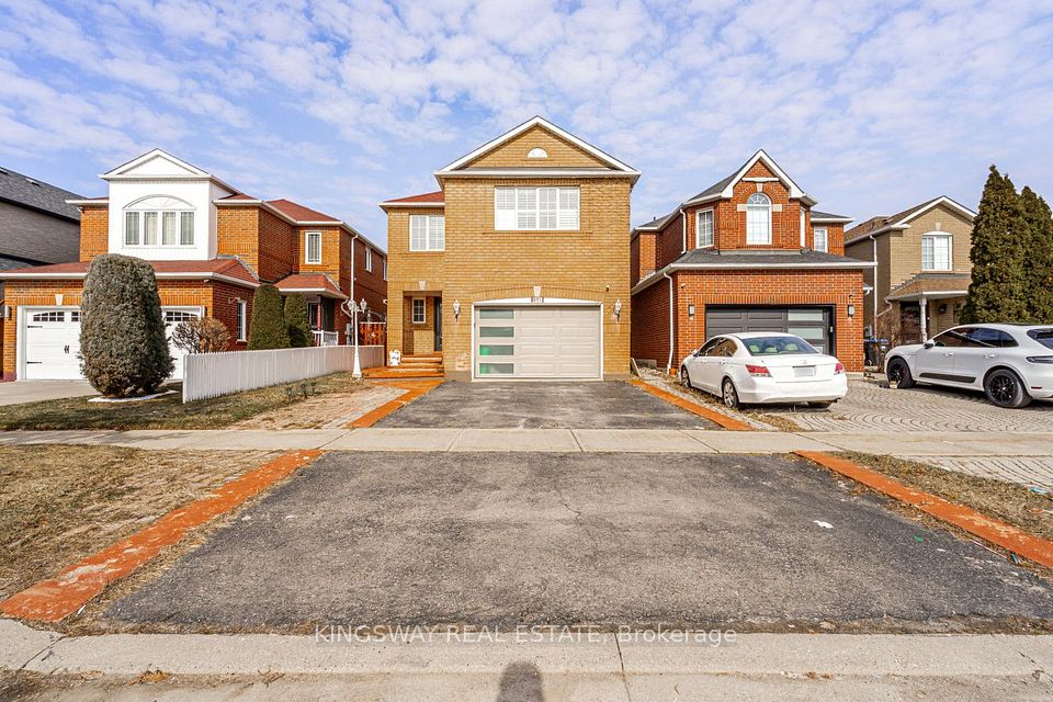 891 STONEBRIDGE Avenue, Mississauga, ON L5V 2L3 at 891 STONEBRIDGE Avenue, Mississauga, ON L5V 2L3, Mississauga, ON, L5V 2L3