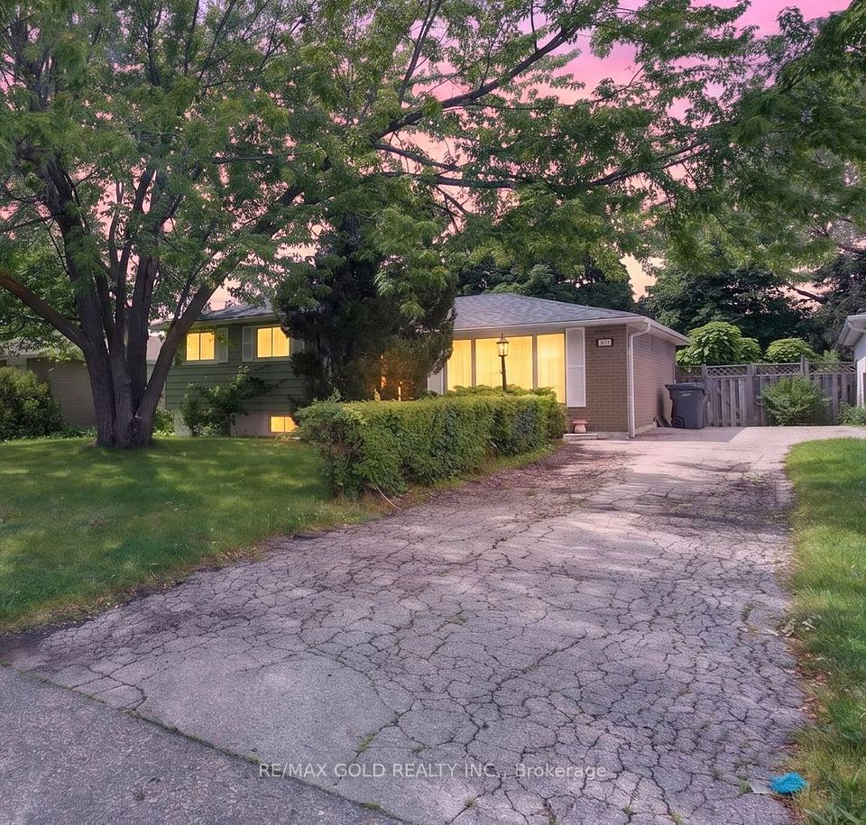 129 Folkstone Crescent, Brampton, ON L6T 3M6 at 129 Folkstone Crescent, Brampton, ON L6T 3M6, Brampton, ON, L6T 3M6