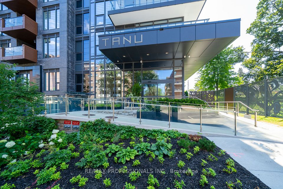 21 Park Street E 816, Mississauga, ON L5G 1L6 at 21 Park Street E 816, Mississauga, ON L5G 1L6, Mississauga, ON, L5G 1L6