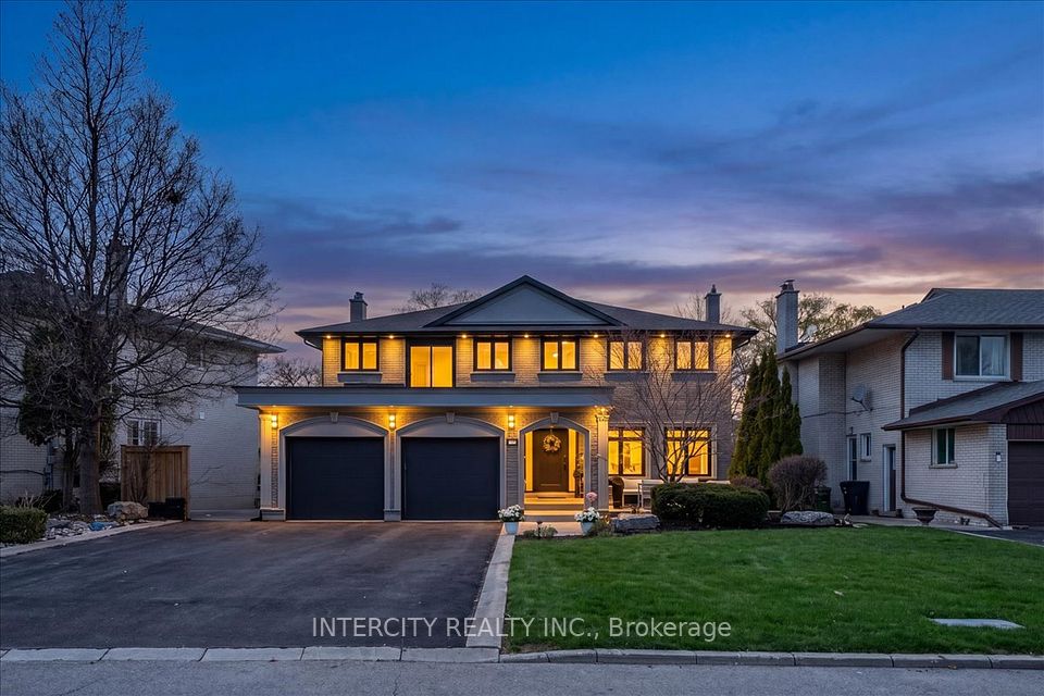 61 Golfwood Heights, Toronto, ON M9P 3L8 at 61 Golfwood Heights, Toronto, ON M9P 3L8, Toronto W09, ON, M9P 3L8