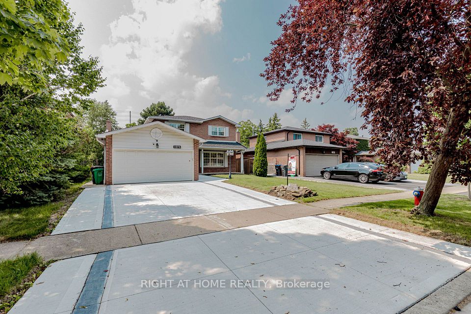 1073 Mesa Crescent, Mississauga, ON L5R 3E7 at 1073 Mesa Crescent, Mississauga, ON L5R 3E7, Mississauga, ON, L5R 3E7
