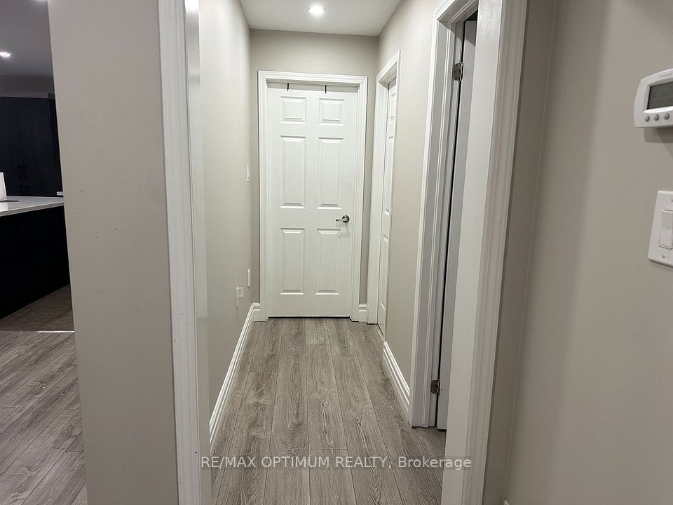 50 Baycliffe Crescent, Brampton, ON L7A 3Z4