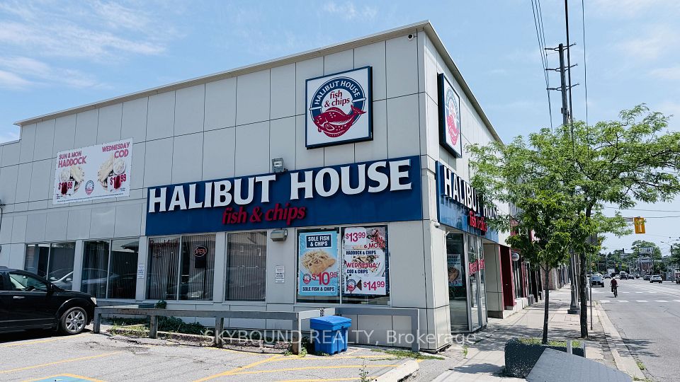 2814 Lakeshore Boulevard W 2, Toronto, ON M8V 1H7