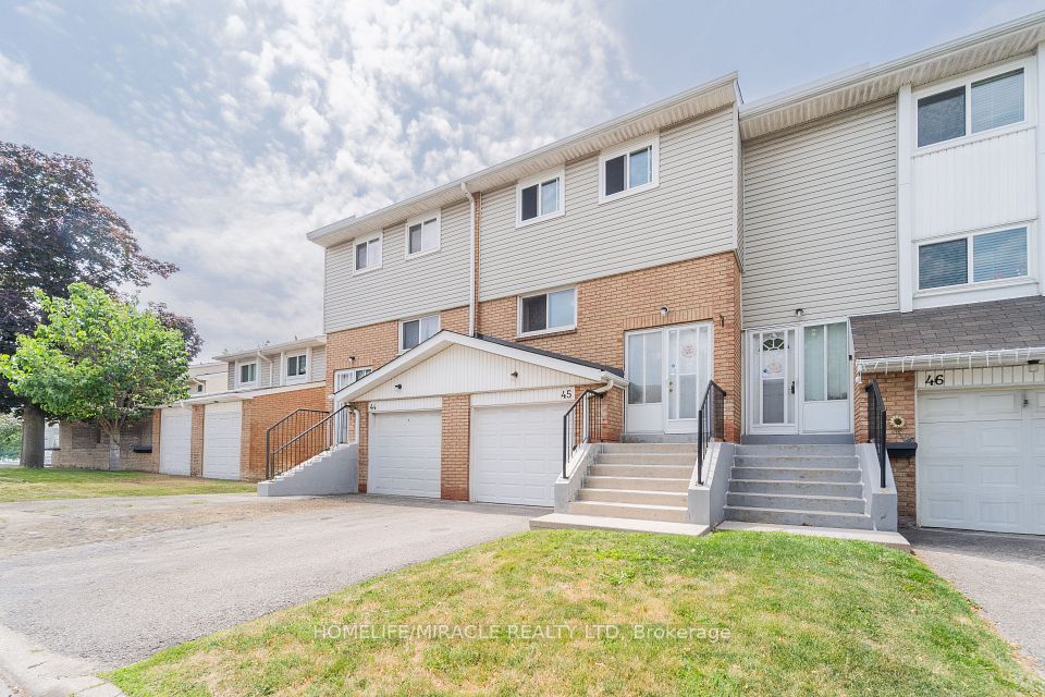 45 Lincoln Court, Brampton, ON L6T 3Z2 at 45 Lincoln Court, Brampton, ON L6T 3Z2, Brampton, ON, L6T 3Z2