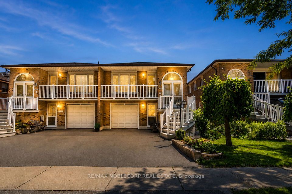 131 Yatescastle Drive, Toronto, ON M3L 2L4 at 131 Yatescastle Drive, Toronto, ON M3L 2L4, Toronto W05, ON, M3L 2L4