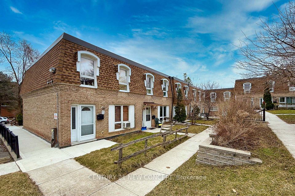 1310 Gulleden Drive 13, Mississauga, ON L4X 1Y9 at 1310 Gulleden Drive 13, Mississauga, ON L4X 1Y9, Mississauga, ON, L4X 1Y9