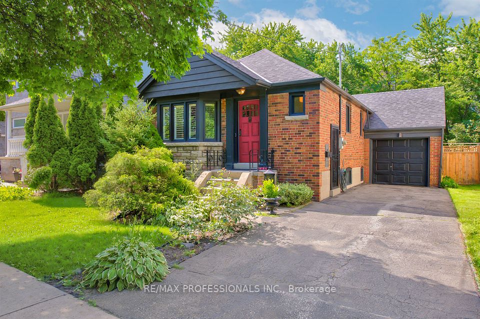 146 Government Road, Toronto, ON M8X 1W5 at 146 Government Road, Toronto, ON M8X 1W5, Toronto W08, ON, M8X 1W5