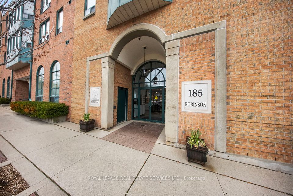 185 Robinson Street 202, Oakville, ON L6J 7P6 at 185 Robinson Street 202, Oakville, ON L6J 7P6, Oakville, ON, L6J 7P6