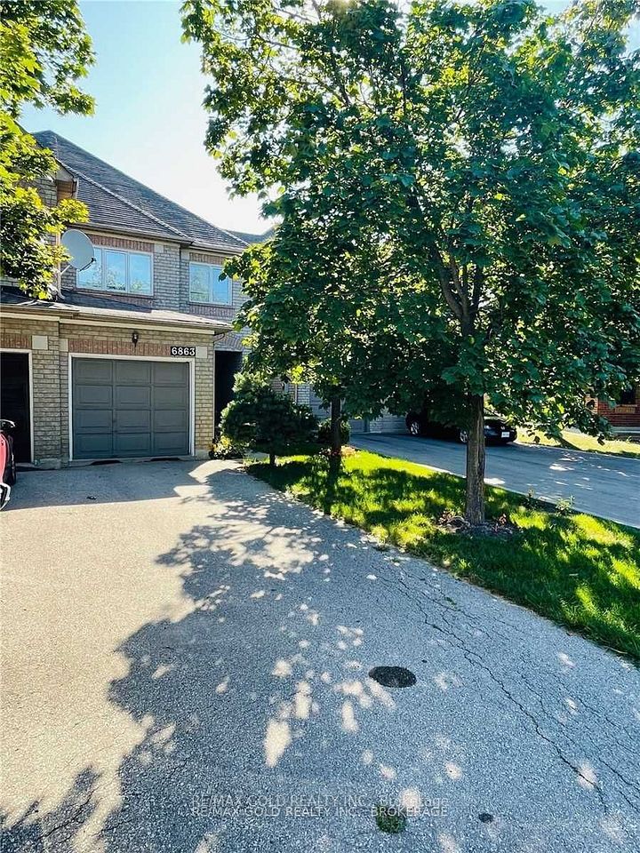 Att/Row/Townhouse at 6863 Apex Court, Mississauga, ON L5N 7H6, Mississauga