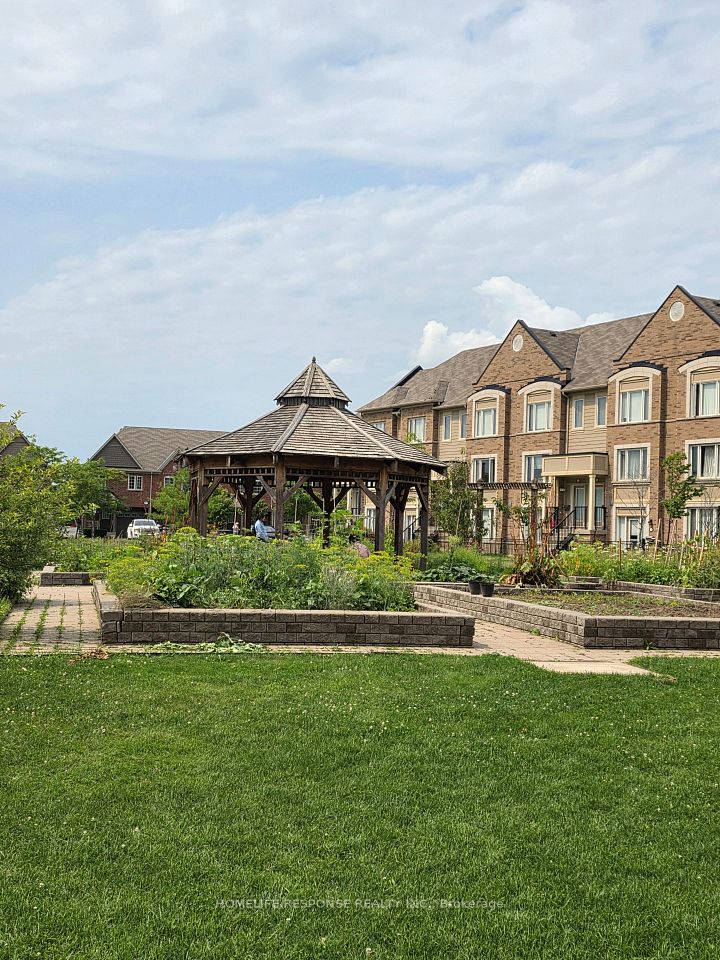 3175 BOXFORD Crescent 5, Mississauga, ON L5M 0X1 at 3175 BOXFORD Crescent 5, Mississauga, ON L5M 0X1, Mississauga, ON, L5M 0X1