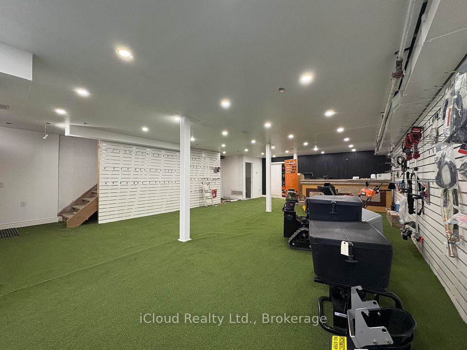 1060 Britannia Road E 6, Mississauga, ON L4W 4T1