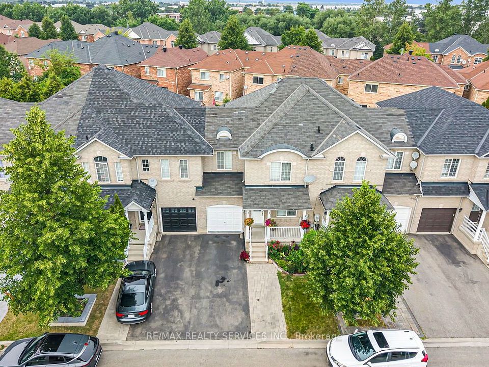 7 Olivett Lane, Brampton, ON L7A 2X3 at 7 Olivett Lane, Brampton, ON L7A 2X3, Brampton, ON, L7A 2X3