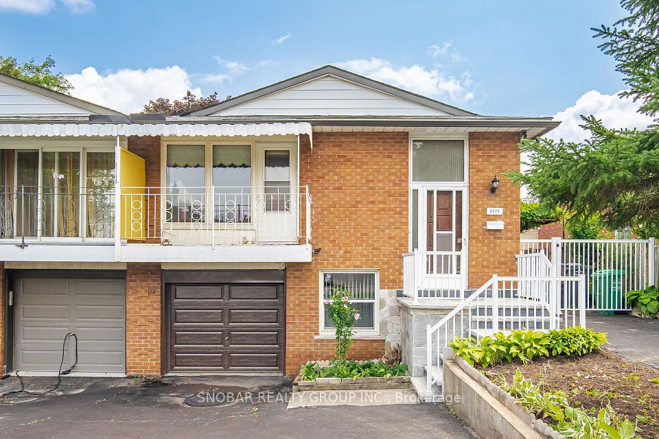 3117 Fieldgate Drive, Mississauga, ON L4X 2H2 at 3117 Fieldgate Drive, Mississauga, ON L4X 2H2, Mississauga, ON, L4X 2H2