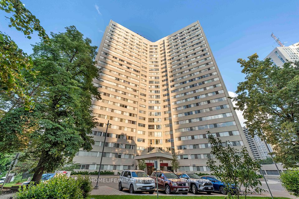 3700 Kaneff Crescent N 202, Mississauga, ON L5A 4B8 at 3700 Kaneff Crescent N 202, Mississauga, ON L5A 4B8, Mississauga, ON, L5A 4B8