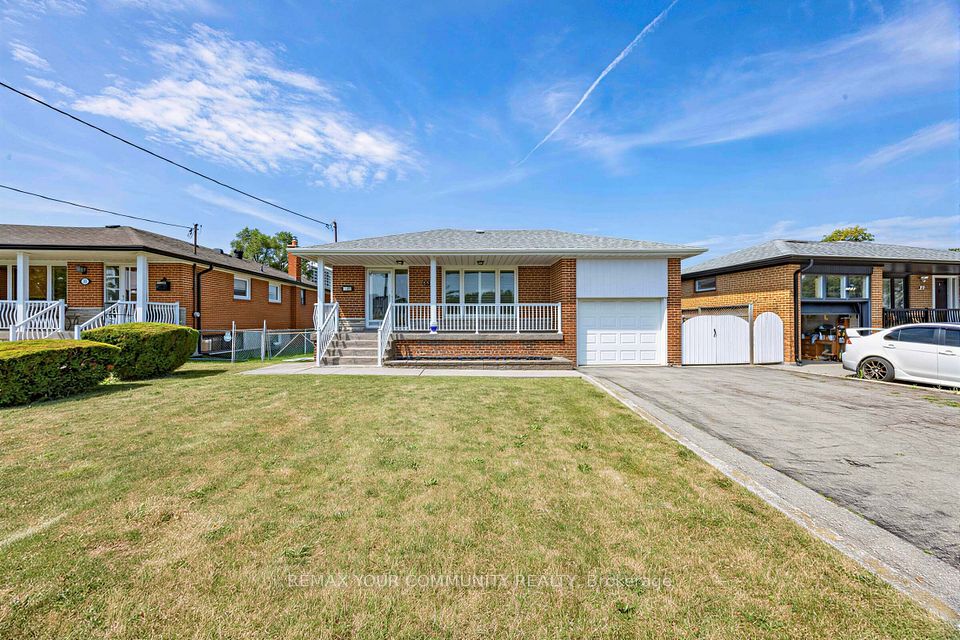 20 Linthurst Avenue, Toronto, ON M3M 1P2 at 20 Linthurst Avenue, Toronto, ON M3M 1P2, Toronto W05, ON, M3M 1P2