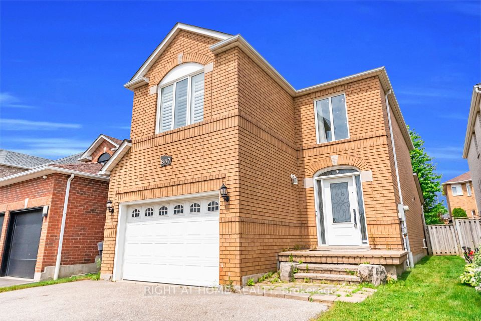 847 Stonebridge Avenue, Mississauga, ON L5V 2L1 at 847 Stonebridge Avenue, Mississauga, ON L5V 2L1, Mississauga, ON, L5V 2L1