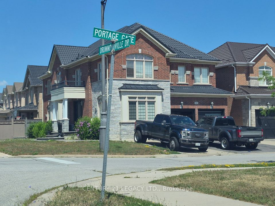 11 DRUMMONDVILLE Drive, Brampton, ON L6P 3M6 at 11 DRUMMONDVILLE Drive, Brampton, ON L6P 3M6, Brampton, ON, L6P 3M6