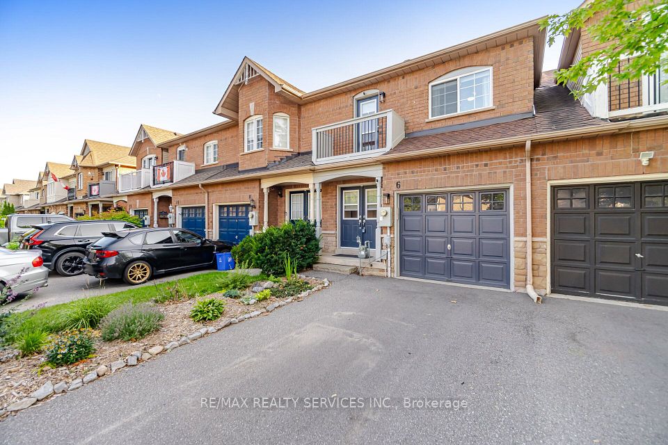 Att/Row/Townhouse at 6 Harding Street, Halton Hills, ON L7G 6B1, Halton Hills
