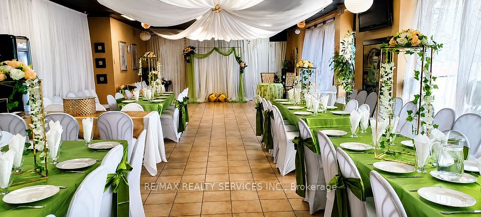 1076 Cardiff Boulevard 2&3B, Mississauga, ON L5S 1M4