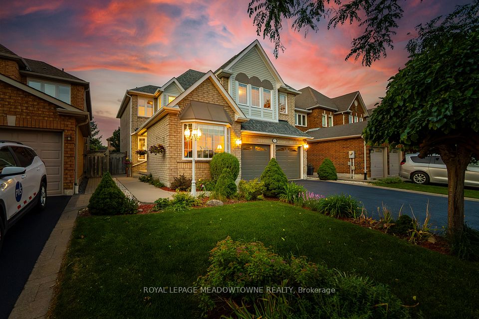 82 Miller Drive, Halton Hills, ON L7G 5T2 at 82 Miller Drive, Halton Hills, ON L7G 5T2, Halton Hills, ON, L7G 5T2