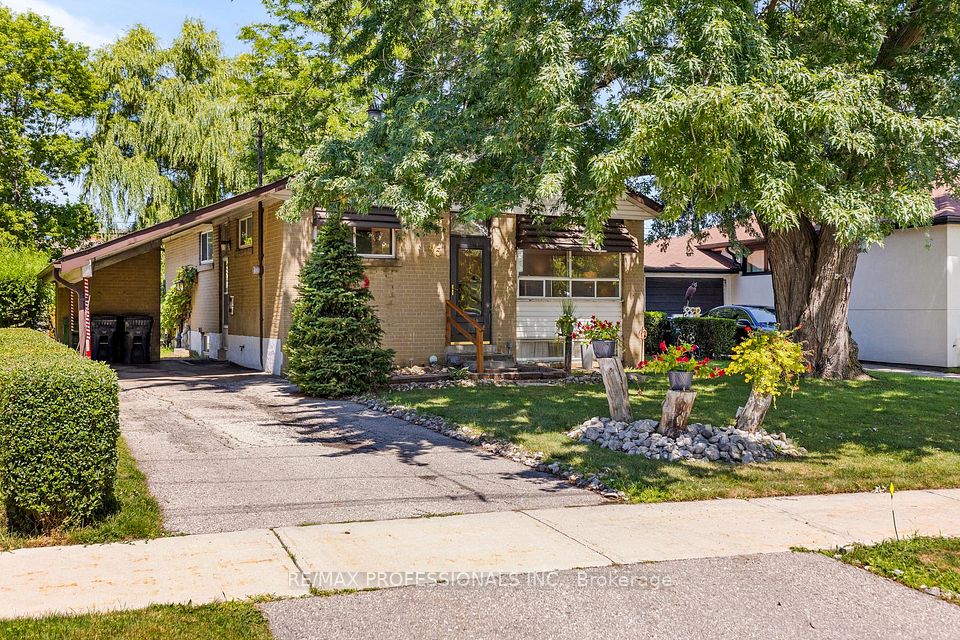25 Hardwick Court, Toronto, ON M9C 4G5 at 25 Hardwick Court, Toronto, ON M9C 4G5, Toronto W08, ON, M9C 4G5